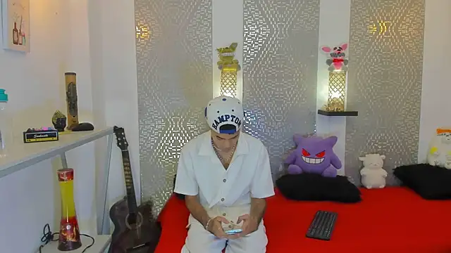 JacobBlackwell  online show from November 30, 6:41 pm