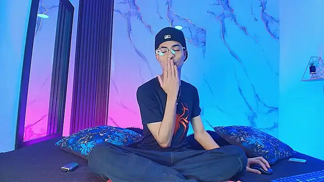 JacobBlackwell  online show from February 8, 3:37 am