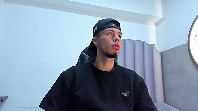 Snapshot of Rurik_Jones chatting on November 14, 12:20 pm Rurik Jones online show from November 14, 12:20 pm