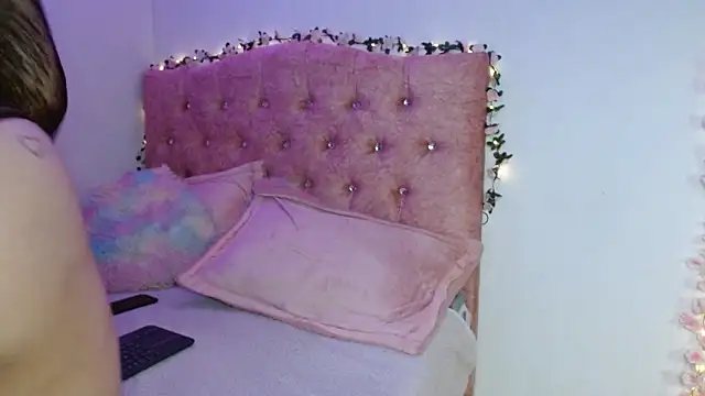 SeleneMore online show from February 10, 11:04 pm