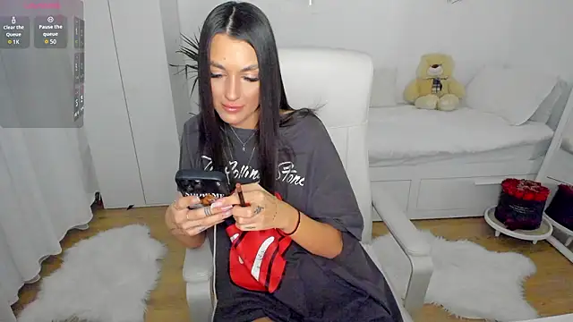 bubbledoll77 online show from January 17, 3:37 pm