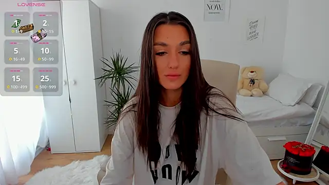 bubbledoll77 online show from May 11, 7:21 am