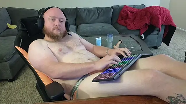 theballboy1 online show from October 30, 4:11 am