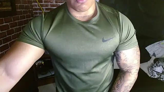 jordan bigcock  online show from May 13, 3:52 pm