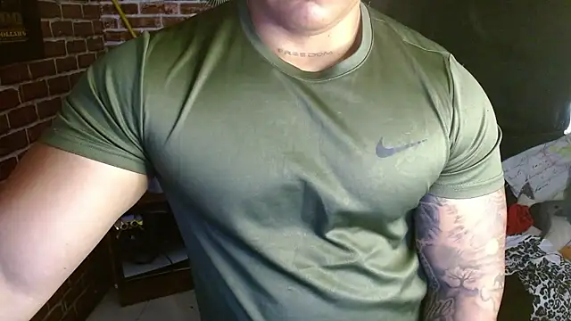 jordan bigcock  online show from January 19, 5:00 am