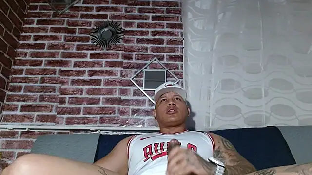 jordan bigcock  online show from March 12, 4:11 pm