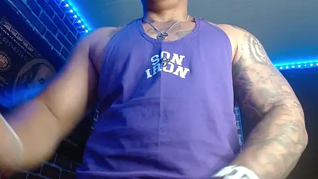 jordan bigcock  online show from February 16, 10:03 am