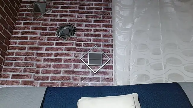 jordan bigcock  online show from March 23, 11:32 am