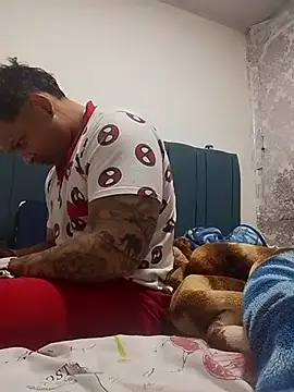 jordan bigcock  online show from April 14, 1:32 am