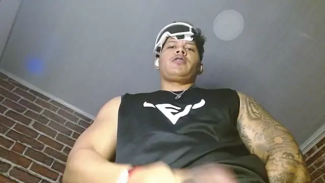 jordan bigcock  online show from May 18, 4:01 pm