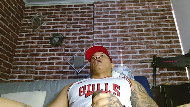 jordan bigcock  online show from May 20, 3:09 pm