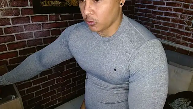 jordan bigcock  online show from February 7, 6:21 am