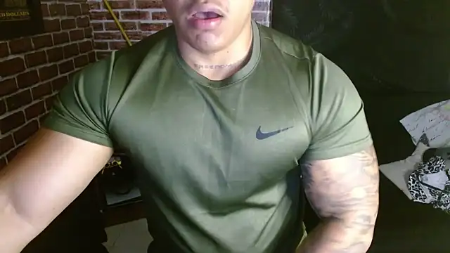 jordan bigcock  online show from March 5, 11:51 am