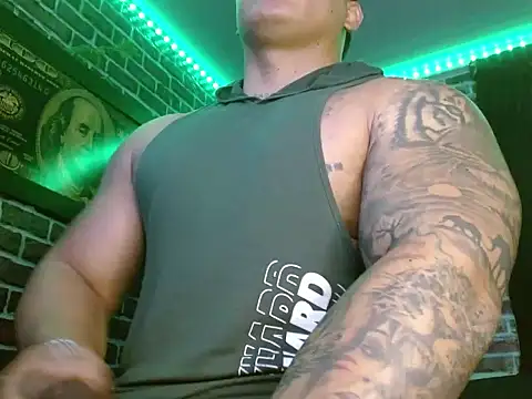 Snapshot of jordan_bigcock_ chatting on October 29, 6:23 am jordan bigcock online show from October 29, 6:23 am