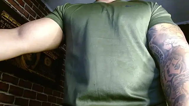 jordan bigcock  online show from February 9, 4:43 am