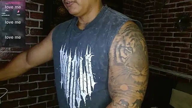 jordan bigcock  online show from February 12, 7:52 am