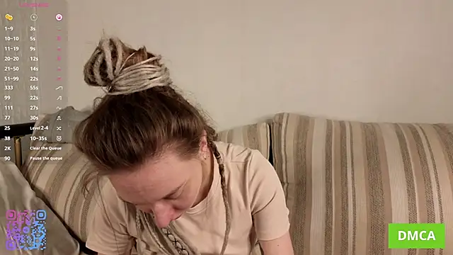 JohnetteConstine online show from October 28, 5:18 am