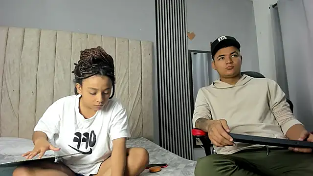 dante and kiara online show from February 24, 9:15 pm