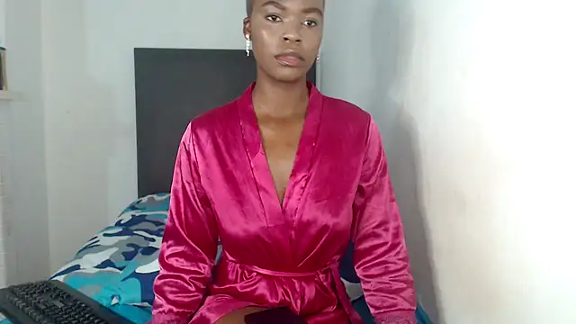 Snapshot of MissLola026 chatting on November 29, 2:55 am MissLola026 online show from November 29, 2:55 am