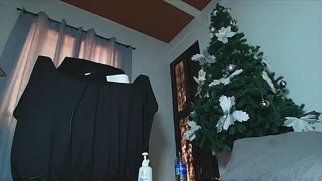 s-sweett online show from January 5, 5:27 pm