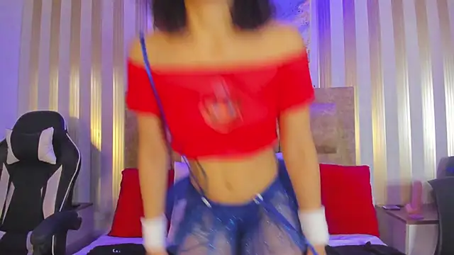 Snapshot of celeste_collins_ chatting on October 26, 3:56 pm celeste collins online show from October 26, 3:56 pm