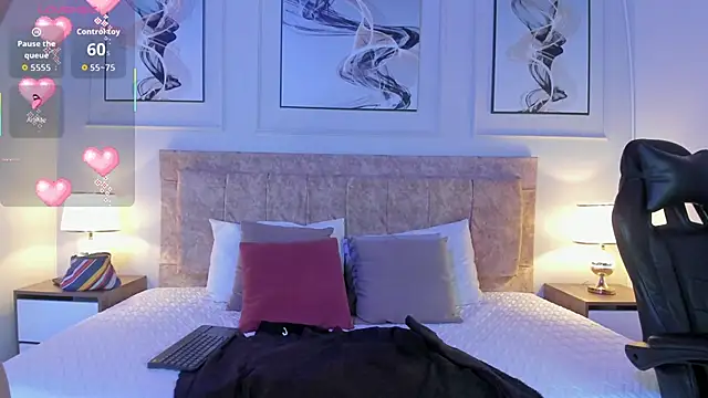 Snapshot of celeste_collins_ chatting on November 20, 12:06 pm celeste collins online show from November 20, 12:06 pm