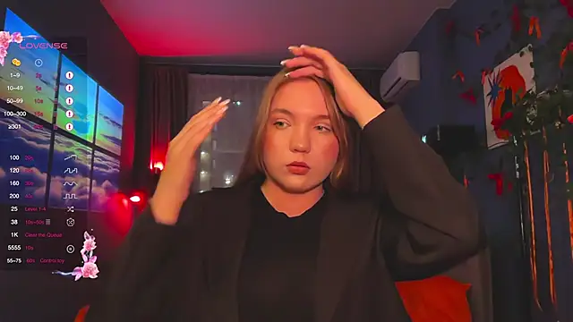 RebeccaEglitis online show from January 13, 4:44 pm