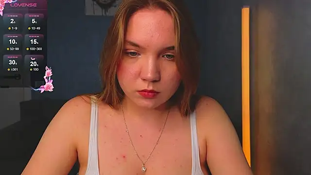 RebeccaEglitis online show from March 26, 4:16 pm