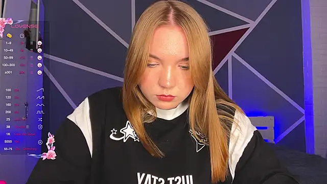 RebeccaEglitis online show from January 8, 4:35 pm