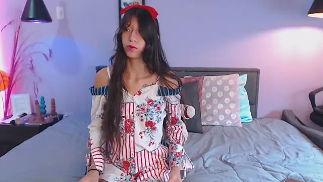 Snapshot of Jiwoo_Dodoy_ chatting on November 7, 1:59 pm Jiwoo Dodoy online show from November 7, 1:59 pm