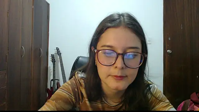 CarlaLorez online show from March 6, 12:27 am