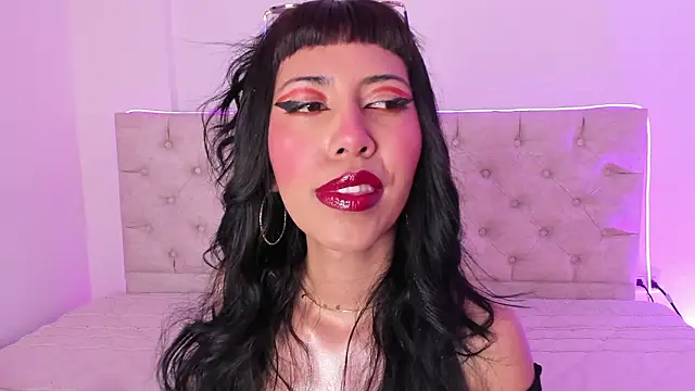 Snapshot of Nina_fox_0691 chatting on February 5, 2:24 pm Nina fox 0691 online show from February 5, 2:24 pm