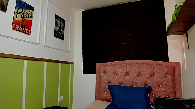 allison mc online show from April 18, 4:04 am