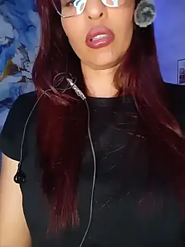 Snapshot of cerecita_anna chatting on July 1, 12:00 am cerecita anna online show from July 1, 12:00 am