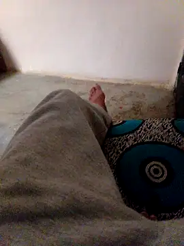 Snapshot of latarak321 chatting on October 13, 5:25 pm latarak321 online show from October 13, 5:25 pm