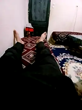 latarak321 online show from February 17, 6:05 pm