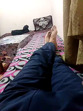 Snapshot of latarak321 chatting on November 23, 6:51 pm latarak321 online show from November 23, 6:51 pm