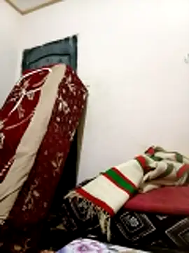 Snapshot of latarak321 chatting on November 24, 7:25 pm latarak321 online show from November 24, 7:25 pm