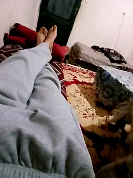 latarak321 online show from March 20, 7:04 pm