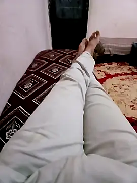 latarak321 online show from April 15, 7:18 pm