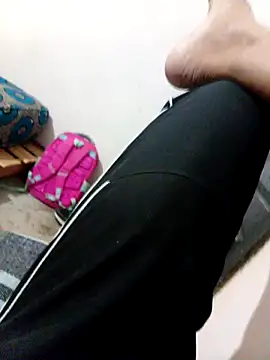 Snapshot of latarak321 chatting on October 25, 9:59 pm latarak321 online show from October 25, 9:59 pm