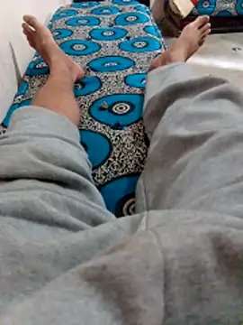 Snapshot of latarak321 chatting on November 5, 1:14 pm latarak321 online show from November 5, 1:14 pm