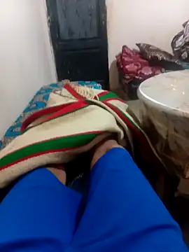 Snapshot of latarak321 chatting on November 3, 8:12 pm latarak321 online show from November 3, 8:12 pm