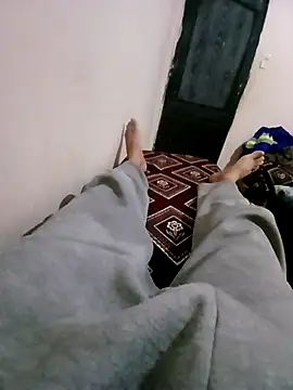 latarak321 online show from February 26, 10:10 pm