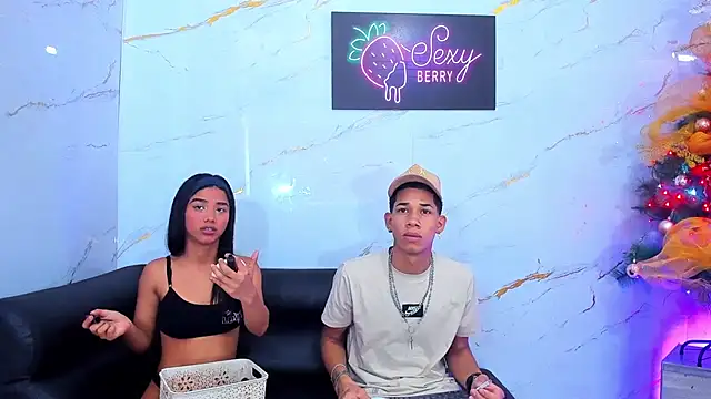 Little nicoll online show from December 2, 10:44 pm