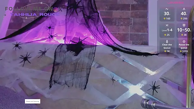 tahhlia rouge online show from October 25, 3:56 pm