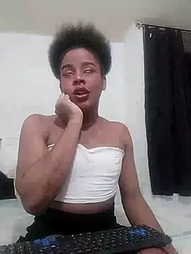 Nelsareth online show from March 29, 1:40 am