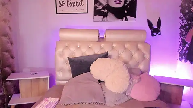 Beatricez online show from November 30, 3:40 am