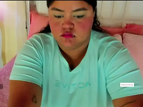 LunaaBlaze online show from November 8, 12:42 pm