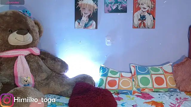 Himiiko toga online show from December 4, 11:48 pm